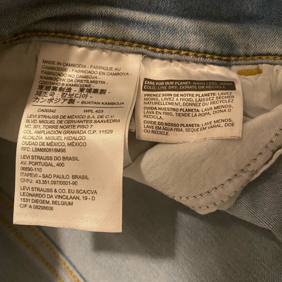 Levi Jeans - Picture 7 of 7